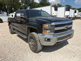 2015 Chevrolet Silverado 2500HD LTZ - Exterior Front Right Corner Image