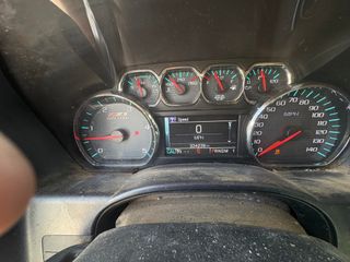 2015 Chevrolet Silverado 2500HD LTZ - Interior Instrument Cluster / Odometer Image