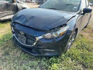 2018 Mazda Mazda3 Touring - Primary Damage Left Image
