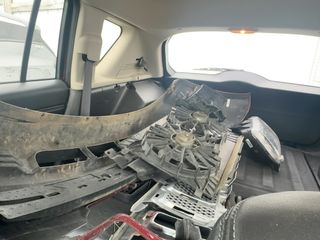Vehicle Parts Image #2