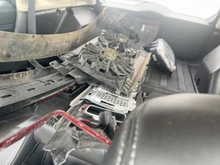 Vehicle Parts Image #3