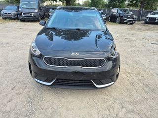 2018 Kia Niro LX - Primary Damage Straight On Image