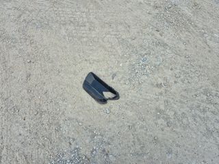 Vehicle Parts Image #3