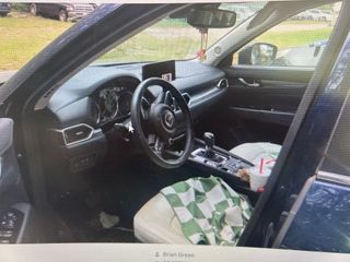 2022 Mazda CX-5 2.5 S Preferred Package - Driver's Front Door Image