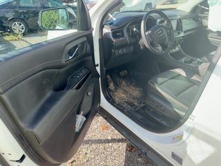 2022 GMC Acadia AT4 - Driver's Front Door Image