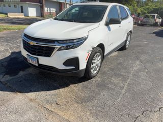 2022 Chevrolet Equinox LS - Exterior Front Left Corner Image