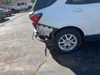 2022 Chevrolet Equinox LS - Primary Damage Right Image