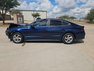 2021 Hyundai Sonata SE - Exterior Side Driver Image