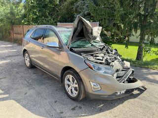 2019 Chevrolet Equinox Premier - Exterior Front Right Corner Image