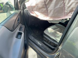 2019 Chevrolet Equinox Premier - Driver's Front Door Image
