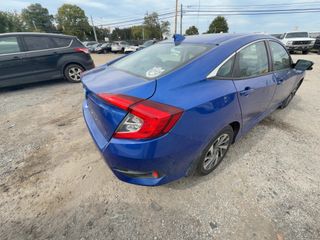 2018 Honda Civic EX - Exterior Rear Right Corner Image