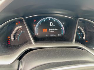 2018 Honda Civic EX - Interior Instrument Cluster / Odometer Image