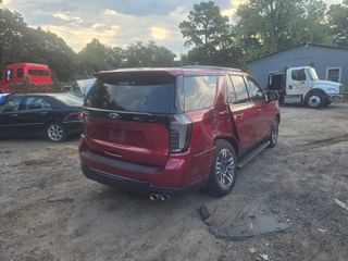 2025 Chevrolet Tahoe Z71 - Exterior Rear Right Corner Image