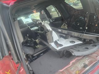 Vehicle Parts Image #2