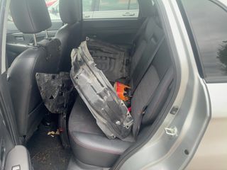Vehicle Parts Image #1