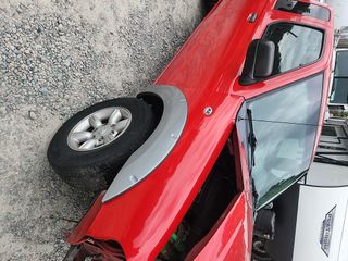 2004 Nissan Frontier XE - Primary Damage Right Image