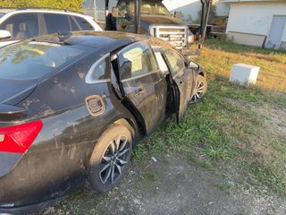 Vehicle Parts Image #2