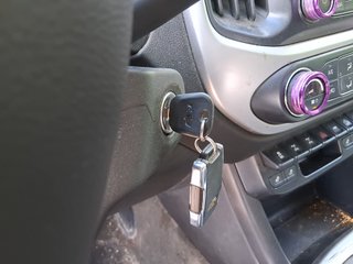 2018 Chevrolet Colorado 4WD ZR2 - Interior Steering Wheel With Keys Image