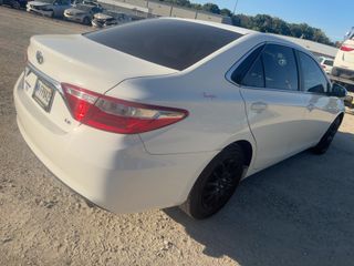 2015 Toyota Camry LE - Exterior Rear Right Corner Image