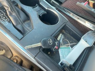 2015 Toyota Camry LE - Interior Steering Wheel With Keys Image