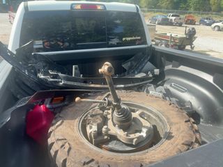 Vehicle Parts Image #3