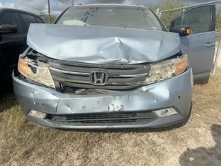 2011 Honda Odyssey Touring - Exterior Front Center Image