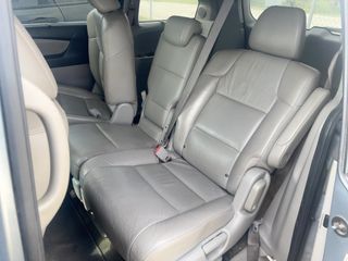 2011 Honda Odyssey Touring - Interior Rear Seat Image