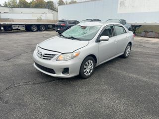2013 Toyota Corolla LE - Exterior Front Left Corner Image