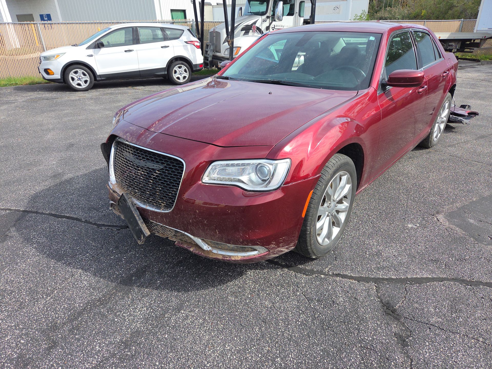 2021 Chrysler 300 Touring - Exterior Front Left Corner Image