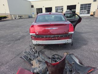 2021 Chrysler 300 Touring - Exterior Rear Center Image