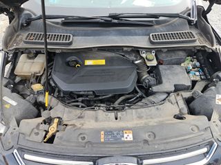 2016 Ford Escape Titanium - Engine Compartment Image