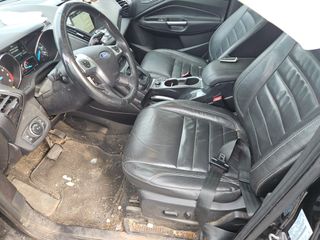 2016 Ford Escape Titanium - Interior Front Seat Image