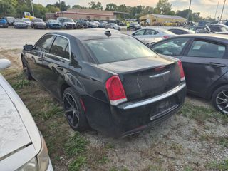 2018 Chrysler 300 Touring - Exterior Rear Left Corner Image
