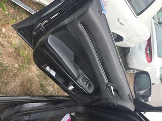 2018 Chrysler 300 Touring - Driver's Front Door Image