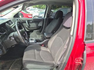 2013 GMC Acadia SLE - Interior Front Seat Image