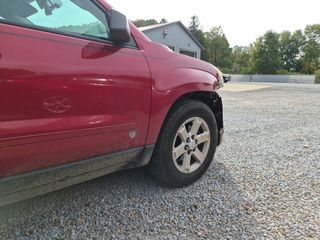 2013 GMC Acadia SLE - Primary Damage Left Image