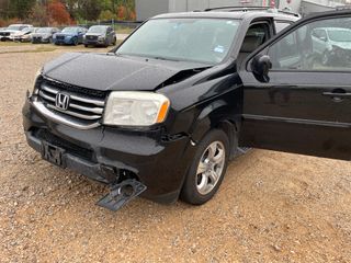 2014 Honda Pilot EX-L - Primary Damage Right Image
