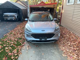 2022 Ford Escape Titanium - Exterior Front Center Image
