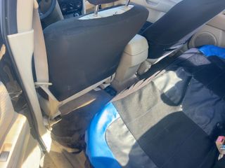 Vehicle Parts Image #3