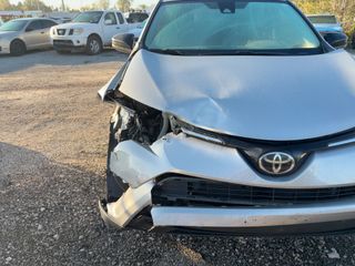 2018 Toyota RAV4 LE - Primary Damage Left Image
