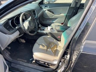 2014 Kia Optima EX - Interior Front Seat Image