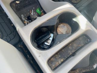 2017 Chrysler Pacifica Touring - Interior Steering Wheel With Keys Image
