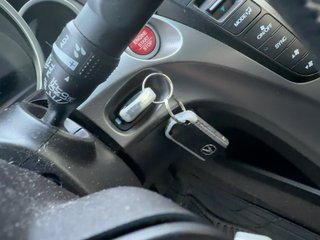 2009 Acura TL Tech - Interior Steering Wheel With Keys Image