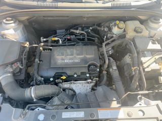 2013 Chevrolet Cruze LT - Engine Compartment Image