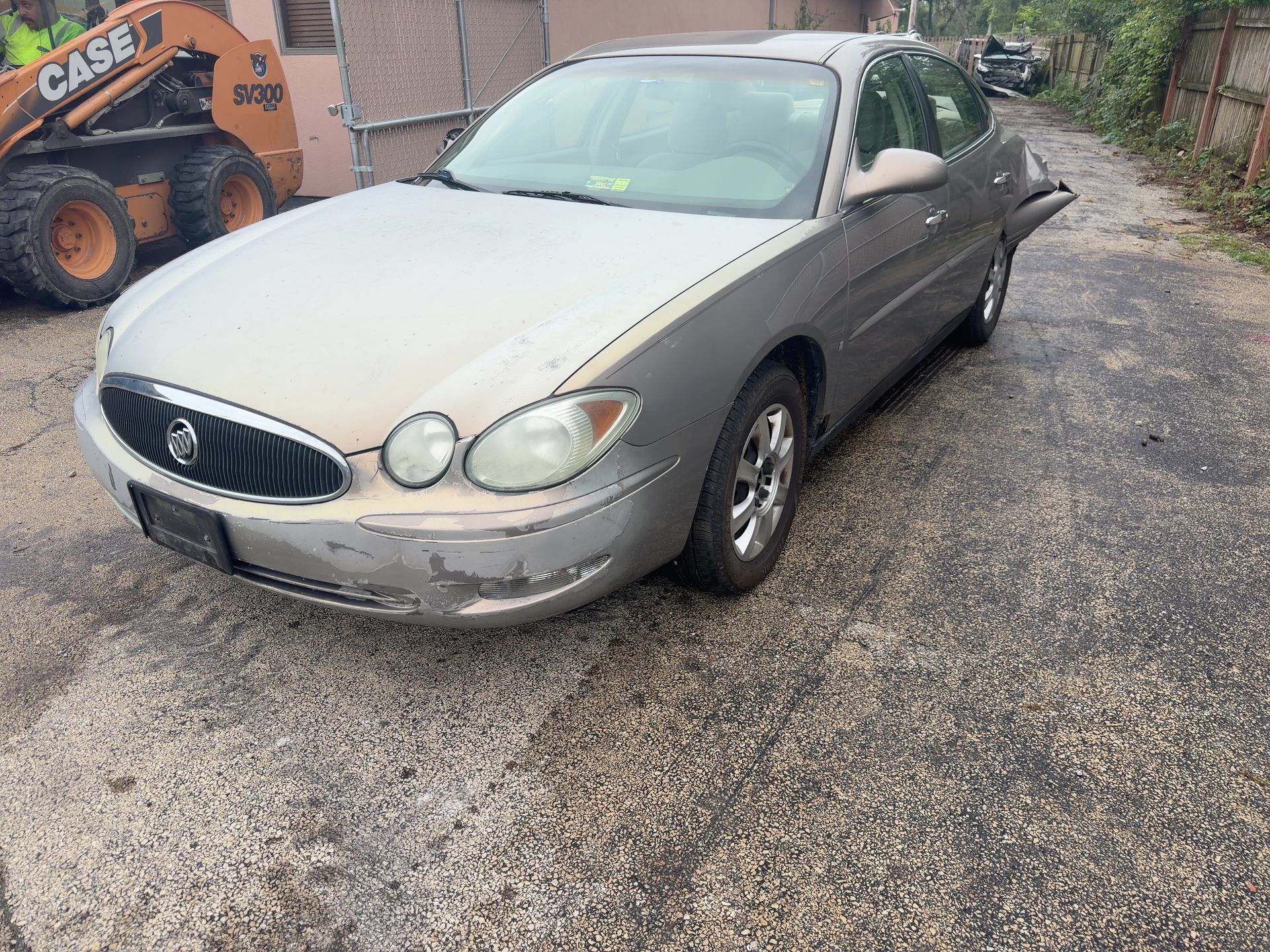 2006 Buick LaCrosse CX - Exterior Front Left Corner Image