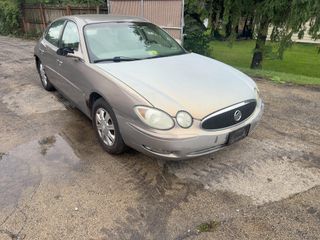 2006 Buick LaCrosse CX - Exterior Front Right Corner Image