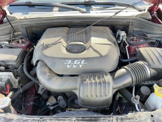 2014 Jeep Grand Cherokee Summit - Engine Compartment Image