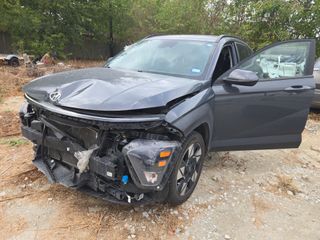 2024 Hyundai Kona SEL - Exterior Front Left Corner Image