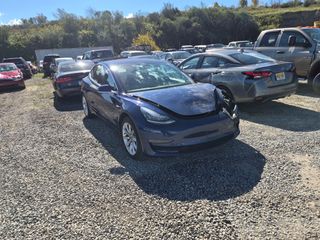 2018 Tesla Model 3 Long Range Battery - Exterior Front Right Corner Image