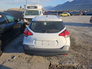 2018 Nissan Kicks S - Exterior Rear Center Image